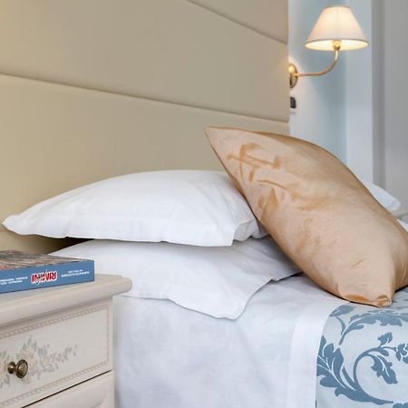 Hotel Carlton Beach Rimini Luaran gambar
