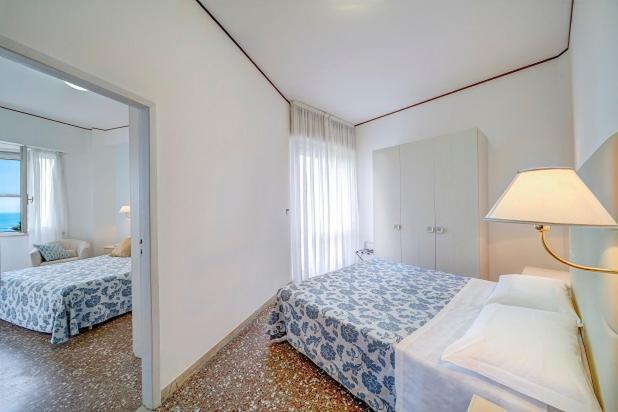 Hotel Carlton Beach Rimini Luaran gambar