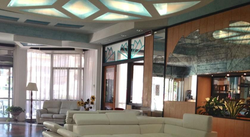 Hotel Carlton Beach Rimini Luaran gambar