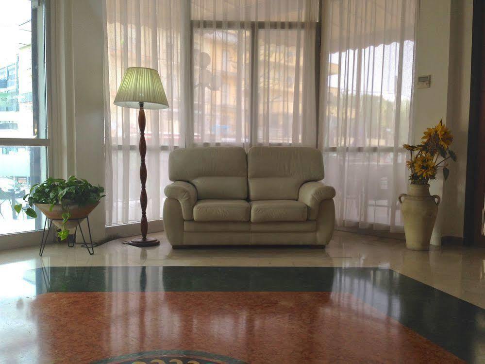 Hotel Carlton Beach Rimini Luaran gambar